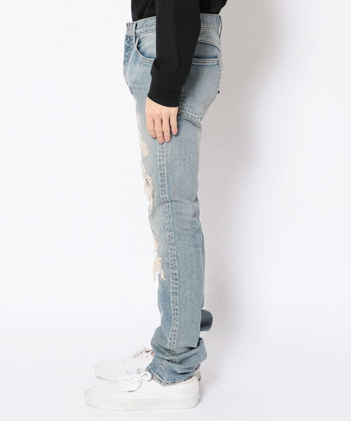 BACKLASH（バックラッシュ）の「ISAMUKATAYAMA BACKLASH/イサムカタヤマ バックラッシュ/デストロイデニムパンツ（デニムパンツ・メンズ・ライトインディゴブルー・LARGE/MEDIUM）」の2枚目の写真
