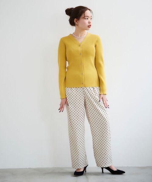 le.coeur blanc(ルクールブラン)の「ハトメ付きリブニットカーディガン(カーディガン/ボレロ・レディース・アイボリー/ホワイト系その他/イエロー/ネイビー・38)」の19枚目の写真