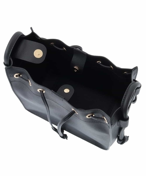 OFUON le MK（オフオンルエムケー）の「【2WAY】キューブショルダーバッグ（ショルダーバッグ・レディース・ブラック/アイボリー・38）」の9枚目の写真