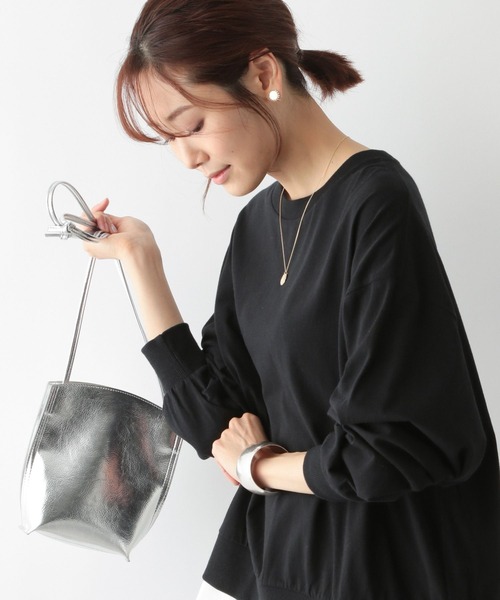 GLOBAL WORK（グローバルワーク）の「スペ軽3ROOMショルダー/267113（ショルダーバッグ・レディース・ライトグレー/ブラック/ベージュ/カーキ/イエロー/オレンジ/オフホワイト/ベージュ系その他3/パープル系その他2・FREE）」の4枚目の写真