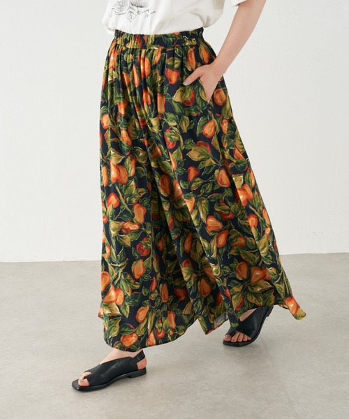 BEARDSLEY（ビアズリー）の「フルーツ柄フレアーパンツ（その他パンツ・レディース・ネイビー/イエロー・FREE）」の8枚目の写真