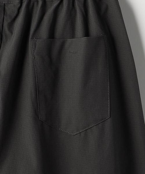 green label relaxing（グリーンレーベルリラクシング）の「TJ リップストップ 裾タックパンツ 140cm-150cm（その他パンツ・キッズ・コバルトブルー/ダークグレー・150cm/140cm）」の7枚目の写真