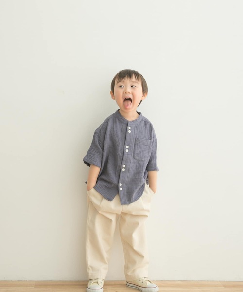 URBAN RESEARCH DOORS(アーバンリサーチドアーズ)の「Wガーゼバンドカラーシャツ(KIDS)(シャツ/ブラウス・キッズ・ベージュ/ブルー・135/105/120)」の12枚目の写真