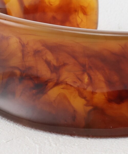 THE SHOP TK (ザ ショップ ティーケー )の「◆【Nerine】マーブルアクリルバングル(ブレスレット・レディース・キャメル/アイボリー/ブラウン系その他・00)」の7枚目の写真