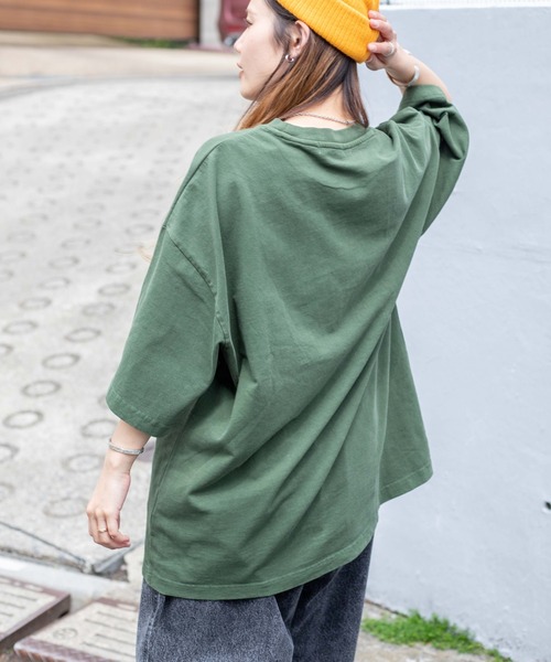 WEGO（ウィゴー）の「WEGO/ヘビーウエイト ピグメントロゴBIGT（Tシャツ/カットソー・メンズ・スミクロ/ブラック系その他/ブルー/カーキ・LARGE/MEDIUM）」の8枚目の写真