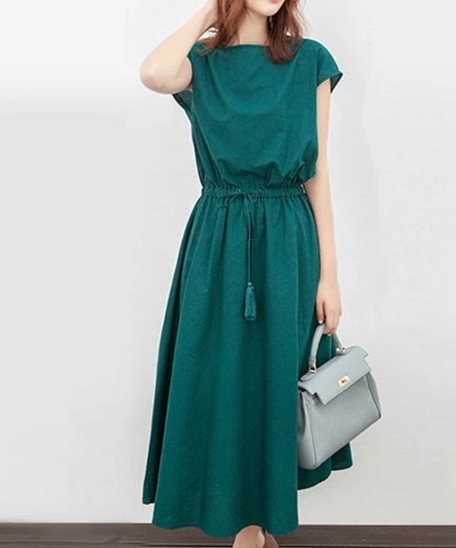 Doux Belle(ドゥーベル)の「フレンチ袖フレアワンピース(ワンピース・レディース・ライトブルー/ブラック/ダークグリーン/ベージュ/ネイビー/カーキ/オレンジ/グリーン・MEDIUM/LARGE/X-LARGE)」の4枚目の写真