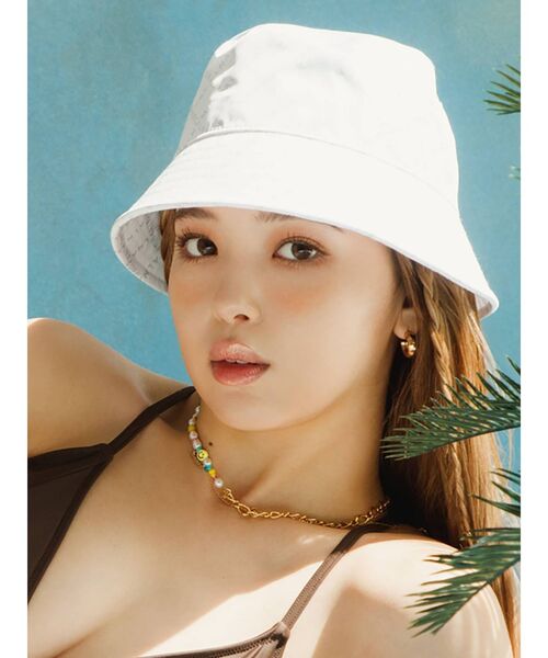 CALNAMUR（カルナムール）の「カラーバケットハット（ハット・レディース・ホワイト/ブルー・FREE）」の6枚目の写真
