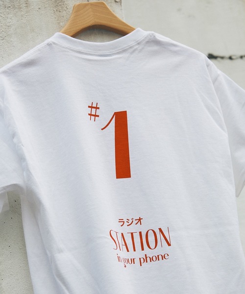 JOURNAL STANDARD(ジャーナルスタンダード)の「【MISHIMA MART/ミシママート】ミュージック ヒット プリントTシャツ(Tシャツ/カットソー・メンズ・レッド/ブルー/イエロー/ホワイト・MEDIUM/LARGE/X-LARGE)」の5枚目の写真