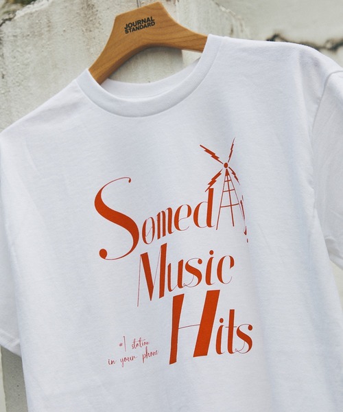 JOURNAL STANDARD(ジャーナルスタンダード)の「【MISHIMA MART/ミシママート】ミュージック ヒット プリントTシャツ(Tシャツ/カットソー・メンズ・レッド/ブルー/イエロー/ホワイト・MEDIUM/LARGE/X-LARGE)」の6枚目の写真