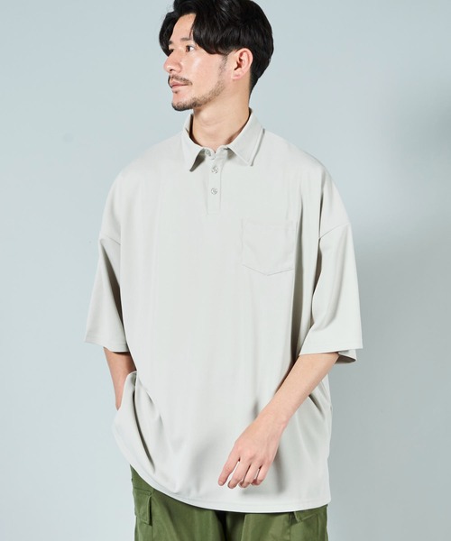 ADPOSION（アドポーション）の「梨地ビッグシルエットポロシャツ（ポロシャツ・メンズ・ブラック/ブラウン/ホワイト/グレー系1/ライトグレー/チャコールグレー・MEDIUM/LARGE）」の5枚目の写真