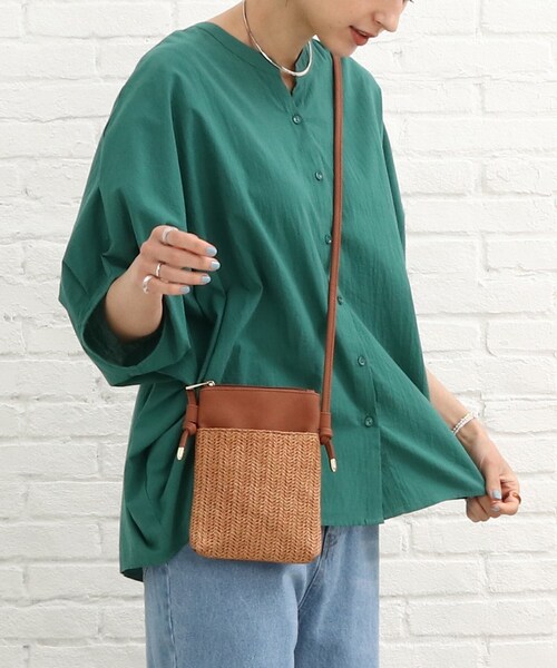 SHOO・LA・RUE（シューラルー）の「◆【ポーチ付】ミニショルダーバッグ（ショルダーバッグ・レディース・オレンジ/ベージュ/グレー/ブルー・00）」の11枚目の写真