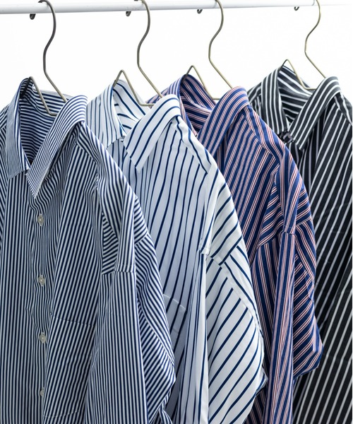 BRICK & SONS(ブリックアンドサンズ)の「リラックスバックプリーツシャツ<ブルーストライプ>(シャツ/ブラウス・メンズ・ネイビー・LL/S/M/L)」の10枚目の写真