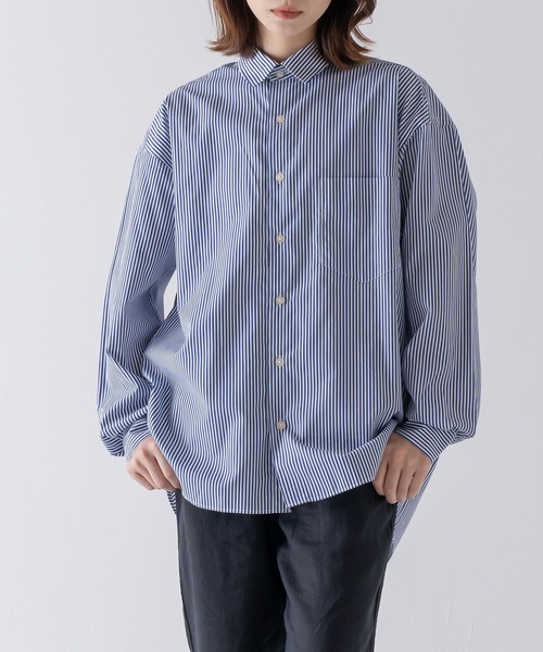 BRICK & SONS(ブリックアンドサンズ)の「リラックスバックプリーツシャツ<ブルーストライプ>(シャツ/ブラウス・メンズ・ネイビー・LL/S/M/L)」の15枚目の写真