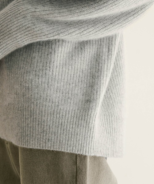 SALON adam et rope'（サロン アダム エ ロペ）の「フォックスウール片畦ニット（ニット/セーター・レディース・ライトグレー/ベージュ/ネイビー/ピンク・FREE）」の13枚目の写真