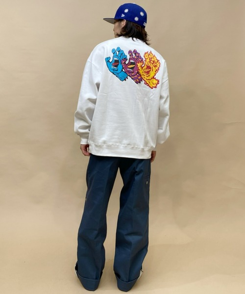 SANTA CRUZ（サンタクルーズ）の「【ムラサキスポーツ別注 WEB限定】SANTACRUZ/サンタクルーズ オーバーサイズ バックロゴトレーナー/三連ロゴ 裏起毛スウェット 502223308（スウェット・メンズ・グレー/ホワイト/グリーン/ブラック・M/L/XL）」の10枚目の写真