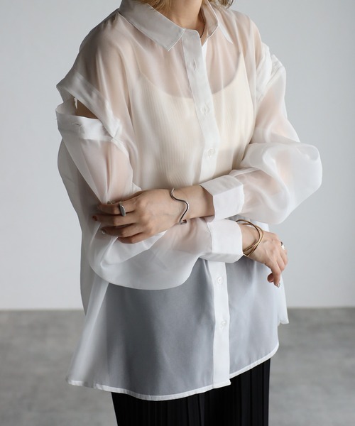 Yucca（ユッカ）の「シアー２WAYブラウス（シャツ/ブラウス・レディース・ホワイト/ダークブラウン/ブラック/グレー・MEDIUM）」の5枚目の写真