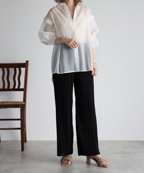 Yucca（ユッカ）の「シアー２WAYブラウス（シャツ/ブラウス・レディース・ホワイト/ダークブラウン/ブラック/グレー・MEDIUM）」の8枚目の写真