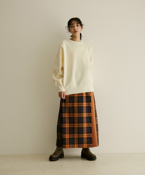 SALON adam et rope'（サロン アダム エ ロペ）の「【洗える】オーバーサイズスウェットニット（スウェット・レディース・ブラック/ピンク/グリーン/ホワイト・FREE）」の7枚目の写真