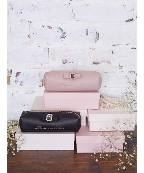 Maison de FLEUR（メゾンドフルール）の「パールビジュー合皮リボンペンケース（その他小物・レディース・ブラック/ピンクベージュ/ボルドー・FREE）」の20枚目の写真