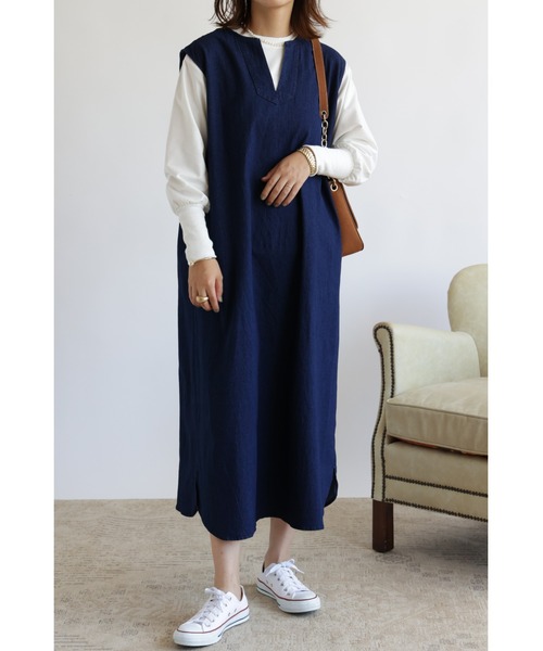 &. NOSTALGIA（アンドドットノスタルジア）の「【ZOZO限定】ロングカフスパフスリーブカットソー（Tシャツ/カットソー・レディース・ブラック/オフホワイト・FREE）」の13枚目の写真