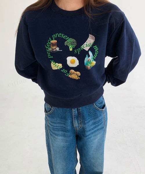 Dalfwin(ダールフィン)の「2022 AW 秋冬 韓国ファッション スウェット レディース EGGプリントスウェット ハート トレーナー レディース(スウェット・レディース・グレー系/ネイビー・ONE SIZE)」の6枚目の写真