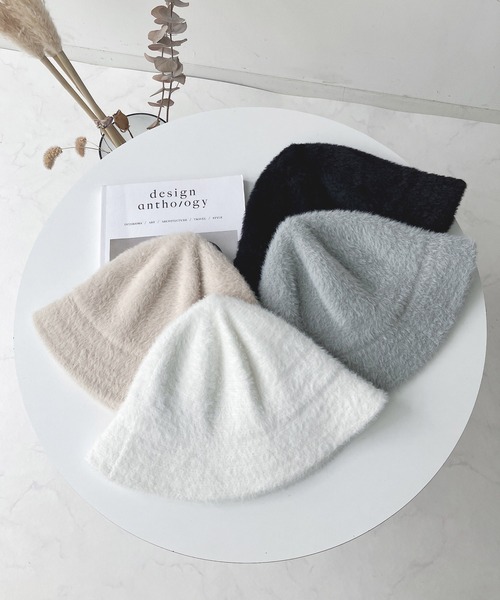 AS KNOW AS plus(アズノゥアズプラス)の「ファー メトロハット(ハット・レディース・アイボリー/ブラック/グレー/ベージュ・FREE)」の5枚目の写真