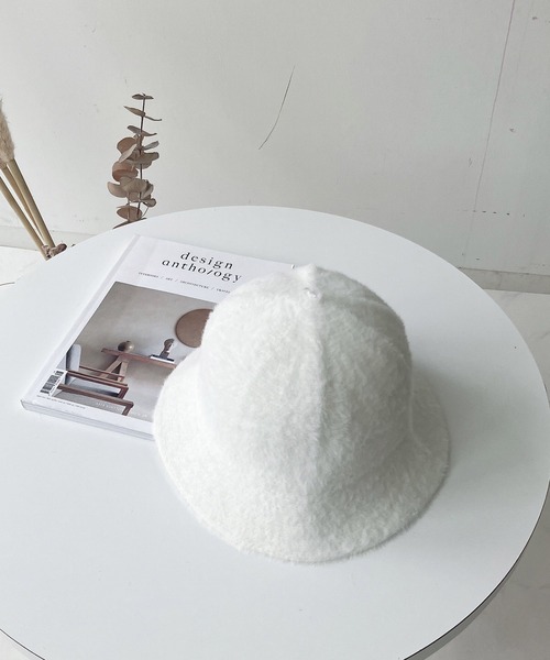 AS KNOW AS plus(アズノゥアズプラス)の「ファー メトロハット(ハット・レディース・アイボリー/ブラック/グレー/ベージュ・FREE)」の6枚目の写真