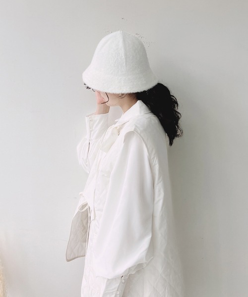 AS KNOW AS plus(アズノゥアズプラス)の「ファー メトロハット(ハット・レディース・アイボリー/ブラック/グレー/ベージュ・FREE)」の9枚目の写真