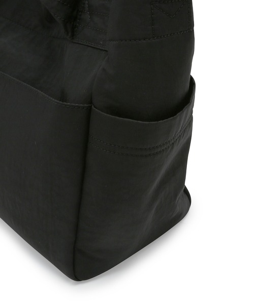 SALON adam et rope'（サロン アダム エ ロペ）の「【WEB限定】[ユニセックスで使える・セットアイテム]ナイロンマルチウェイトート+保冷バッグセット（トートバッグ・レディース・ブラック/カーキ/ピンク・FREE）」の21枚目の写真