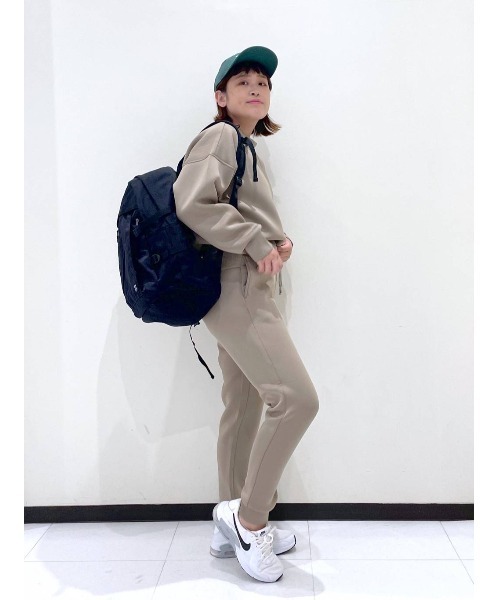 HEREIAM（ヘレイアム）の「【HEREIAM】メロウダンボールJOGパンツ（スウェットパンツ・レディース・ベージュ/ネイビー・SMALL/MEDIUM）」の22枚目の写真