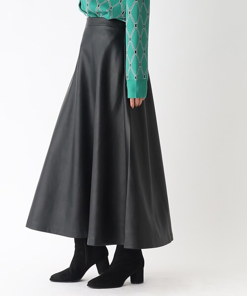 OPAQUE.CLIP（オペークドットクリップ）の「◆シンセティックレザー フレアスカート（スカート・レディース・サンドベージュ/グリーン/ブラック・36/38/42/40）」の14枚目の写真