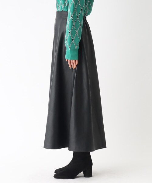 OPAQUE.CLIP（オペークドットクリップ）の「◆シンセティックレザー フレアスカート（スカート・レディース・サンドベージュ/グリーン/ブラック・36/38/42/40）」の22枚目の写真