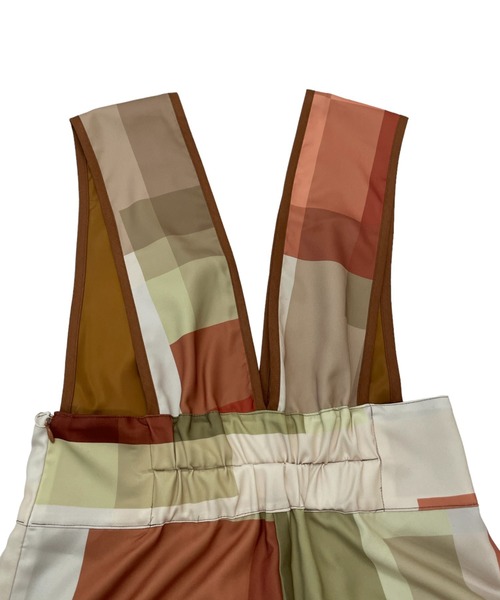 DOLLUPOOPS（ドールアップウップス）の「カラーブロッキングプリントロンパース（サロペット/オーバーオール・レディース・ベージュ/カーキ・38）」の12枚目の写真