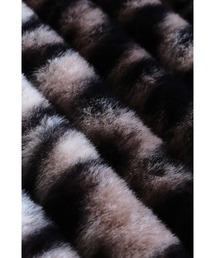 ankoROCK（アンコロック）の「ブラックブチハイエナファーパーカー