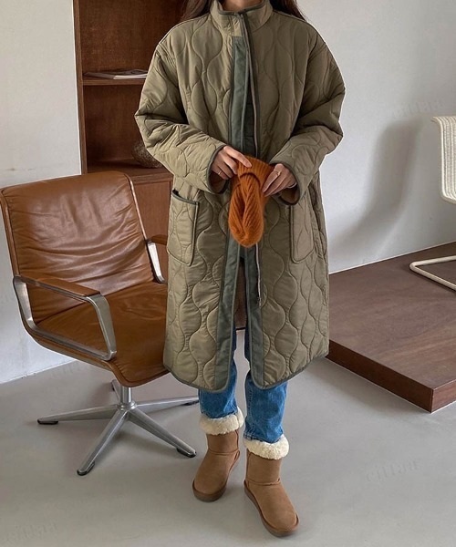 Dalfwin(ダールフィン)の「2022 AW 秋冬 韓国ファッション コート レディース スタンドカラーキルティングロングコート ロング丈 アウター キルティングコート ボアコート(その他アウター・レディース・アイボリー/カーキ・FREE)」の7枚目の写真