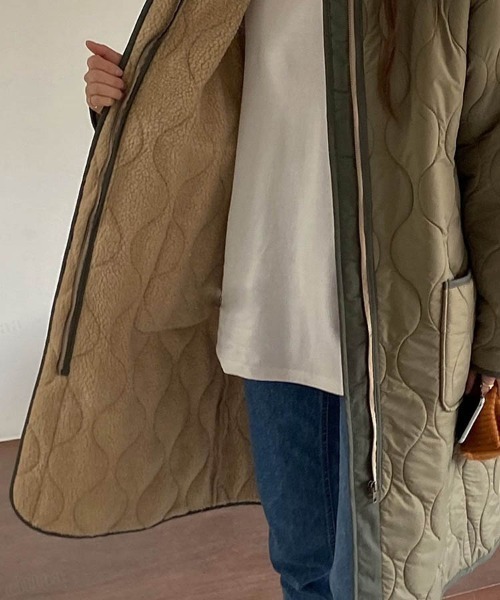 Dalfwin(ダールフィン)の「2022 AW 秋冬 韓国ファッション コート レディース スタンドカラーキルティングロングコート ロング丈 アウター キルティングコート ボアコート(その他アウター・レディース・アイボリー/カーキ・FREE)」の6枚目の写真