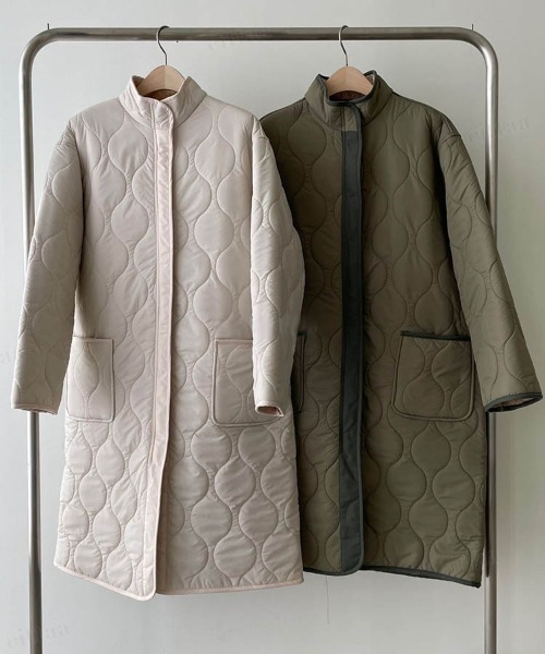 Dalfwin(ダールフィン)の「2022 AW 秋冬 韓国ファッション コート レディース スタンドカラーキルティングロングコート ロング丈 アウター キルティングコート ボアコート(その他アウター・レディース・アイボリー/カーキ・FREE)」の12枚目の写真