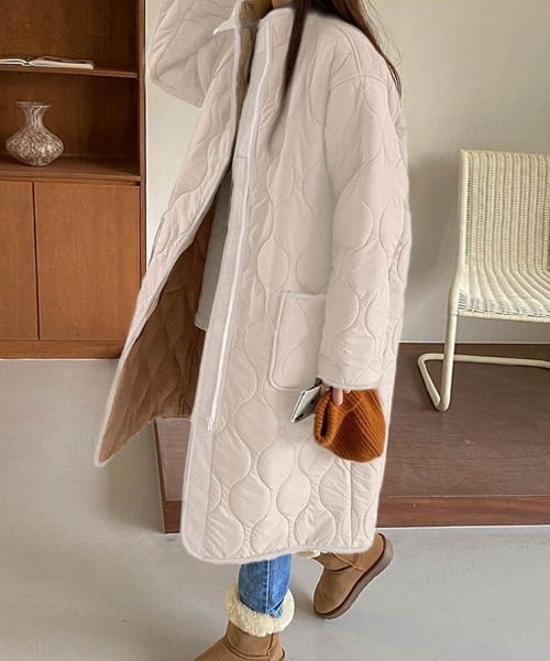 Dalfwin(ダールフィン)の「2022 AW 秋冬 韓国ファッション コート レディース スタンドカラーキルティングロングコート ロング丈 アウター キルティングコート ボアコート(その他アウター・レディース・アイボリー/カーキ・FREE)」の9枚目の写真
