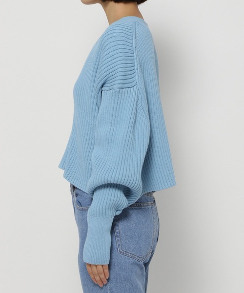 yuw（ユウ）の「リブクロップドブイネックプルオーバー　178544（ニット/セーター・レディース・ブルー/ブラック・FREE）」の18枚目の写真