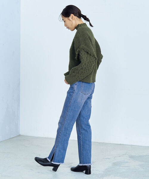 fredy emue(フレディエミュ)の「柄編みフリンジハイネックニット(ニット/セーター・レディース・チャコールグレー/オフホワイト/オリーブ/ブルーグリーン・38)」の13枚目の写真