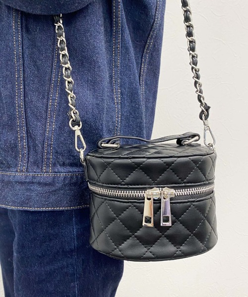 archives(アルシーヴ)の「キルティングバニティ(ショルダーバッグ・レディース・グリーン/アイボリー/ブラック・FREE)」の9枚目の写真