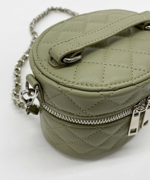 archives(アルシーヴ)の「キルティングバニティ(ショルダーバッグ・レディース・グリーン/アイボリー/ブラック・FREE)」の13枚目の写真