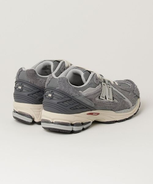 NEW BALANCE(ニューバランス)の「New Balance M1906 【SP】(スニーカー・メンズ・ブラック/グレー/ホワイト・25.5cm/25.0cm/24.5cm/24.0cm/23.5cm/29.0cm/28.5cm/28.0cm/27.5cm/27.0cm/26.5cm/26.0cm/23.0cm)」の7枚目の写真