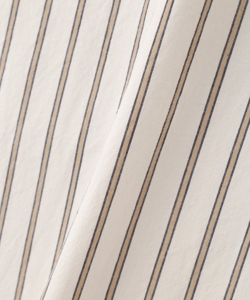 MHL.（エムエイチエル）の「OUTLINE COTTON STRIPE（シャツ/ブラウス・メンズ・ホワイト系その他3・LARGE/MEDIUM/SMALL）」の2枚目の写真