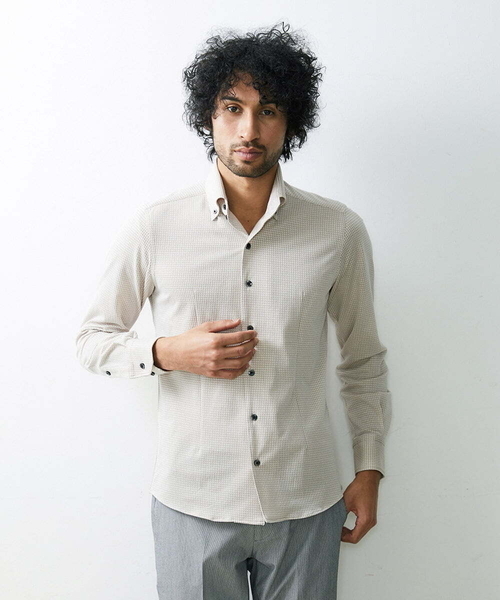 MICHEL KLEIN HOMME (ミッシェルクランオム)の「《日本製》千鳥柄イージーケアシャツ(シャツ/ブラウス・メンズ・ブラック/ベージュ/ブルー・MEDIUM/X-LARGE/LARGE)」の1枚目の写真