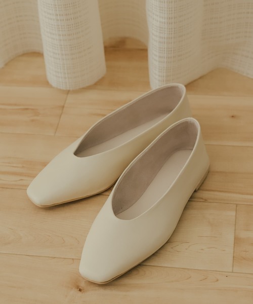 SENSE OF PLACE by URBAN RESEARCH（センスオブプレイスバイアーバンリサーチ）の「クッションフラットシューズ（パンプス・レディース・ライトベージュ/アイボリー/ブラック・SMALL/MEDIUM/LARGE）」の6枚目の写真