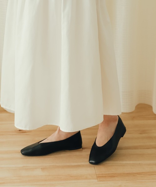 SENSE OF PLACE by URBAN RESEARCH（センスオブプレイスバイアーバンリサーチ）の「クッションフラットシューズ（パンプス・レディース・ライトベージュ/アイボリー/ブラック・SMALL/MEDIUM/LARGE）」の11枚目の写真