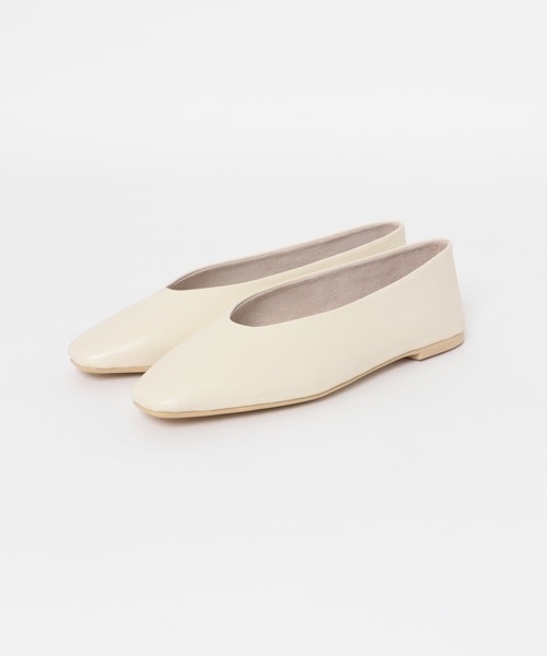 SENSE OF PLACE by URBAN RESEARCH（センスオブプレイスバイアーバンリサーチ）の「クッションフラットシューズ（パンプス・レディース・ライトベージュ/アイボリー/ブラック・SMALL/MEDIUM/LARGE）」の16枚目の写真
