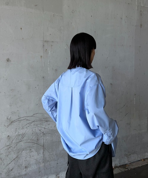 y/m by RIKA（イムバイリカ）の「オーバーサイズシャツ（シャツ/ブラウス・レディース・イエロー/オフホワイト/ブルー・FREE）」の6枚目の写真