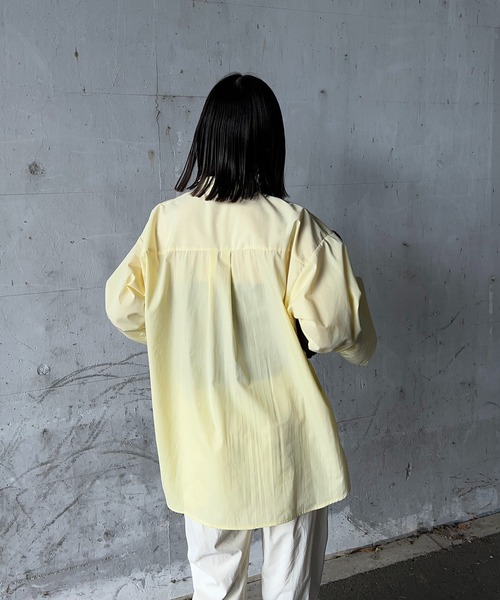 y/m by RIKA（イムバイリカ）の「オーバーサイズシャツ（シャツ/ブラウス・レディース・イエロー/オフホワイト/ブルー・FREE）」の20枚目の写真